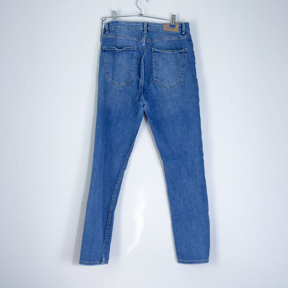 Zara Medium Wash Denim High Rise Skinny Jeans Size 12 - Picture 2 of 6